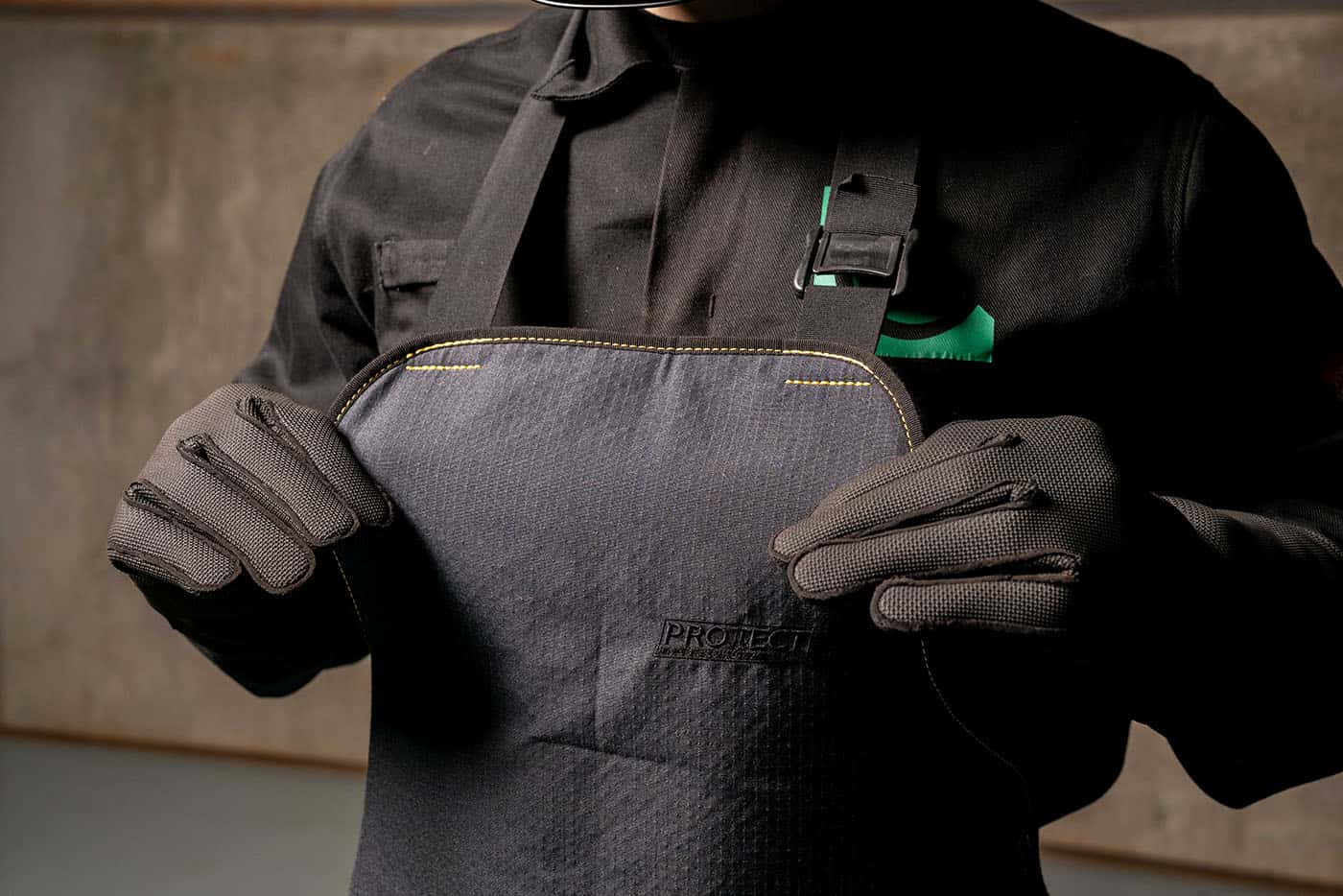 delantal para protección en soldadura láser o limpieza láser marca protect