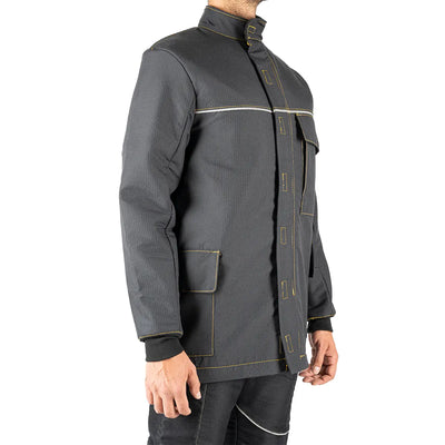 detalle de la chaqueta de protección limpieza láser 